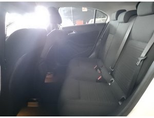
										MERCEDES BENZ CLASE A MERCEDES-BENZ 180D BE EDITION full									