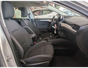 
										FORD FOCUS 1.5 ECOBLUE CONNECTED SPORTBREAK full									