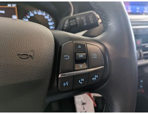 
										FORD FOCUS 1.5 ECOBLUE CONNECTED SPORTBREAK full									