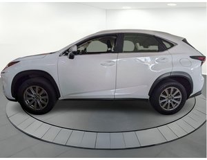 
										LEXUS NX 2.5 300H BUSINESS NAVIGATION 2WD (CX) full									