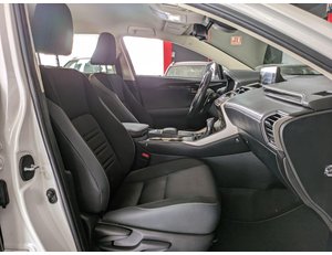 
										LEXUS NX 2.5 300H BUSINESS NAVIGATION 2WD (CX) full									