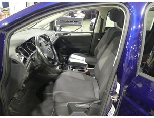 
										VOLKSWAGEN TOURAN 1.6 TDI SCR TRENDLINE (EU6.2) – 5 PLAZAS full									