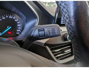 
										FORD FOCUS 1.0 ECOBOOST TREND EDITION full									