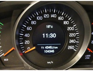 
										VOLVO V40 2.0 D2 ECO MOMENTUM full									