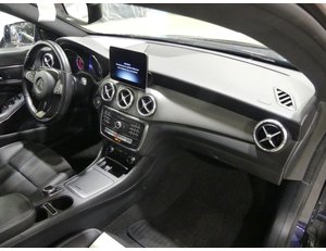 
										MERCEDES BENZ CLASE CLA MERCEDES-BENZ SB 200 D BUSINESS SOLUTION AUT full									