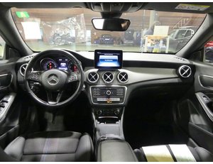 
										MERCEDES BENZ CLASE CLA MERCEDES-BENZ SB 200 D BUSINESS SOLUTION AUT full									