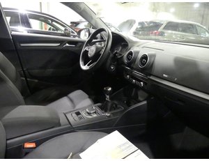 
										AUDI A3 SPORTBACK 30 TFSI (EU6D-TEMP) full									