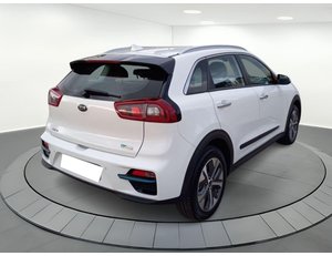 
										KIA NIRO E-150KW 204CV DRIVE LONG RANGE +400KM AUT full									