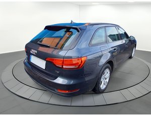 
										AUDI A4 AVANT 2.0 TDI full									