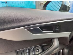 
										AUDI A4 AVANT 2.0 TDI full									