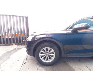 
										AUDI Q5 2.0 TDI full									