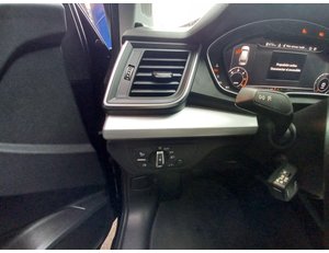 
										AUDI Q5 2.0 TDI full									