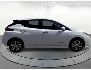 
										NISSAN LEAF ACENTA 40KWH full									