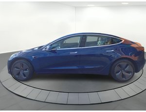 
										TESLA MODEL 3 75 KWH LONG-RANGE DUAL MOTOR full									