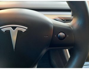 
										TESLA MODEL 3 75 KWH LONG-RANGE DUAL MOTOR full									