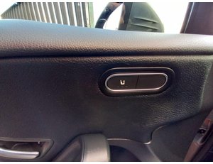 
										MERCEDES BENZ CLASE A MERCEDES-BENZ 180 D AUT full									