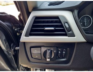 
										BMW SERIE 3 REEKS TOURING 318D (100 KW) 5D full									