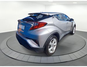 
										TOYOTA C-HR 1.8 125H ACTIVE full									
