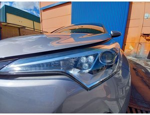
										TOYOTA C-HR 1.8 125H ACTIVE full									