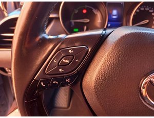 
										TOYOTA C-HR 1.8 125H ACTIVE full									