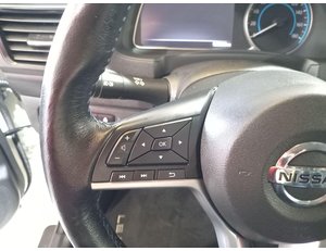 
										NISSAN LEAF BERLINA CON PORTON 62KWH E+ TEKNA full									