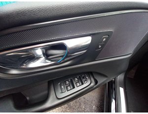 
										VOLVO XC60 MOMENTUM AWD 2.0 D4 190 CV AT8 E6DT full									