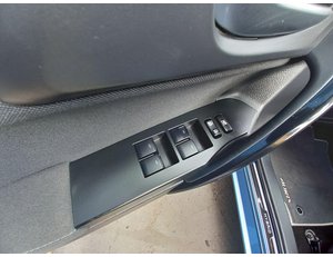 
										TOYOTA AURIS 1.8 140H FEEL! EDITION TOURING SPO full									