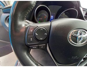 
										TOYOTA AURIS 1.8 140H FEEL! EDITION TOURING SPO full									