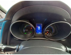 
										TOYOTA AURIS 1.8 140H FEEL! EDITION TOURING SPO full									