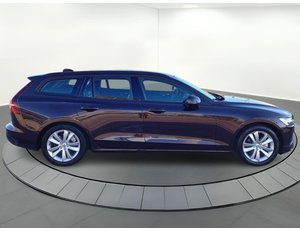 
										VOLVO V60 D3 MOMENTUM 5D full									