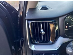 
										VOLVO V60 D3 MOMENTUM 5D full									
