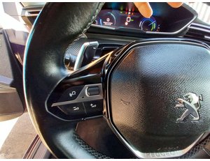 
										PEUGEOT 508 HYBRID 225 E-AUTO ALLURE full									