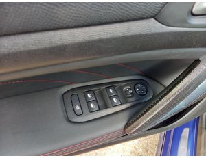 
										PEUGEOT 308 SW 1.5 BLUE HDI 130 GT LINE (EU6.2) 5D full									