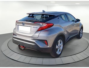 
										TOYOTA C-HR 1.8I VVT-I HYBRID C-BUS.PLUS E full									