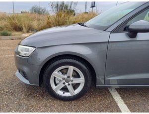 
										AUDI A3 SPORTBACK 1.0 TFSI full									