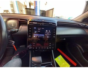 
										HYUNDAI TUCSON 1.6 CRDI 100KW (136CV) 48V MAXX DCT full									