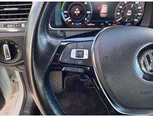 
										VOLKSWAGEN E-GOLF GOLF VII BERLINA 35KWH full									