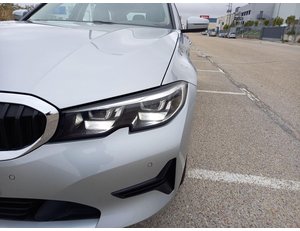 
										BMW SERIE 3 TOURING 318 D ADBLUE full									