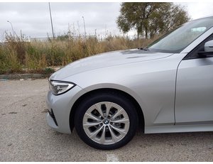 
										BMW SERIE 3 TOURING 318 D ADBLUE full									