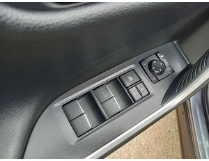 
										TOYOTA RAV4 HIBRIDO SUV 2WD DYNAMIC BUSINESS full									