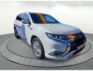 
										MITSUBISHI OUTLANDER 2.4 PHEV KAITEKI AUTO 4WD full									