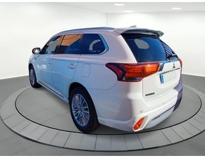 
										MITSUBISHI OUTLANDER 2.4 PHEV KAITEKI AUTO 4WD full									