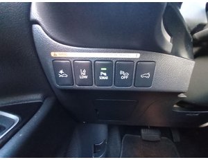 
										MITSUBISHI OUTLANDER 2.4 PHEV KAITEKI AUTO 4WD full									