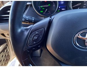 
										TOYOTA C-HR 1.8 125H ADVANCE (CX) full									