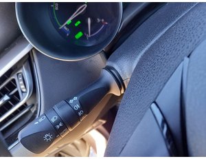 
										TOYOTA C-HR 1.8 125H ADVANCE (CX) full									