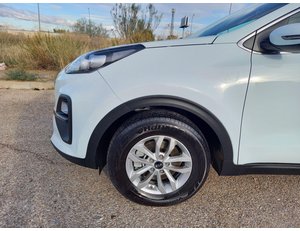 
										KIA SPORTAGE 1.6 MHEV BUSINESS 85KW (115CV) 4X2 full									