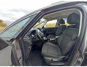 
										RENAULT GRAND SCENIC IV BUSINESS 1.5 DCI 110CV 7 PLAZAS full									