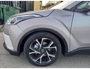 
										TOYOTA C-HR 1.8 125H ADVANCE (CX) full									