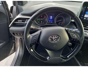 
										TOYOTA C-HR 1.8 125H ADVANCE (CX) full									