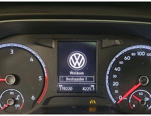 
										VOLKSWAGEN T-ROC 2.0 TDI SCR STYLE full									